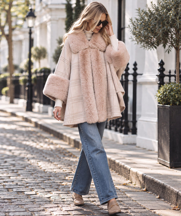Auburn - Fine Check Faux Fur Cape
