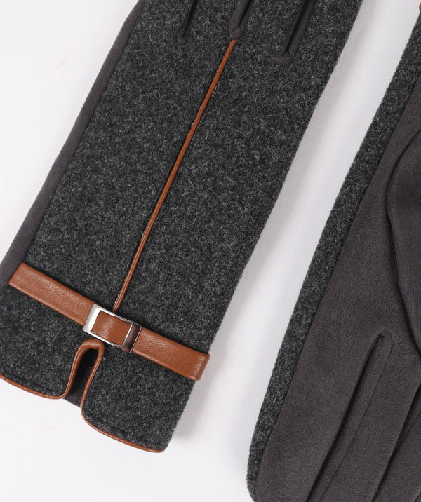 Georgia - Faux Suede with Leather Piping Gloves
