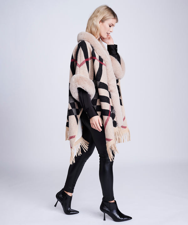 Karmena - Check Faux Fur Winter Shawl