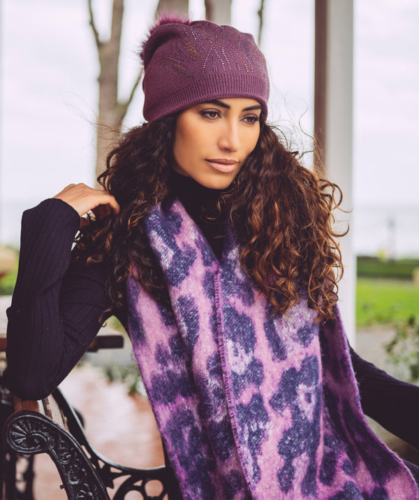 Tabbie - Oversized Blanket Scarf