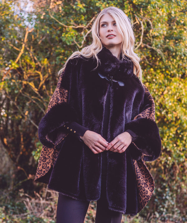 Tamara - Faux Suede Cape